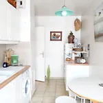 Beautiful Authentic Near Bastille Appartement Paris