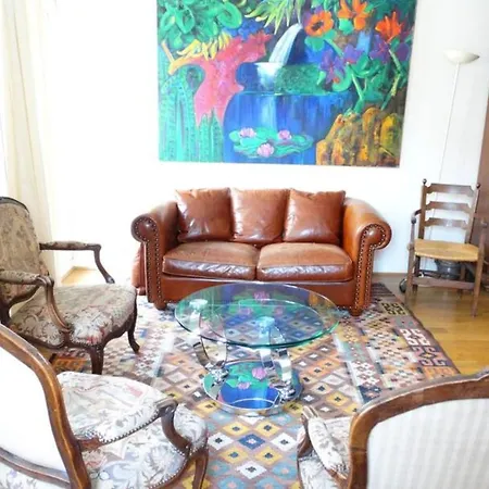 Appartement Beautiful Authentic Near Bastille Paris