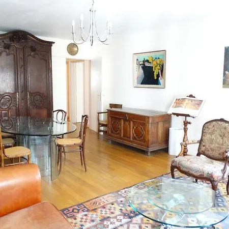 Beautiful Authentic Near Bastille Appartement
