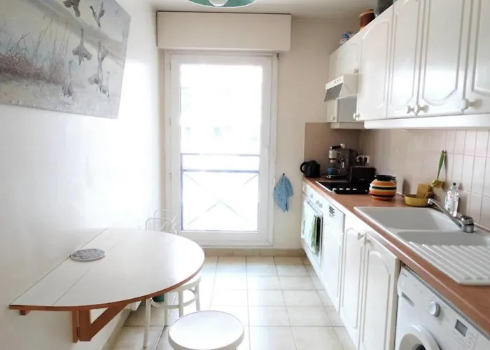 Beautiful Authentic Near Bastille Appartement